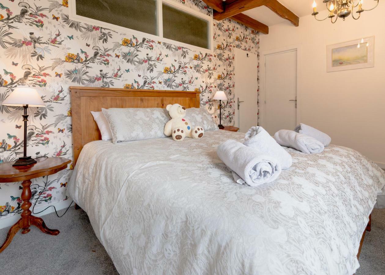 Auberge Du Noyer Londigny Экстерьер фото